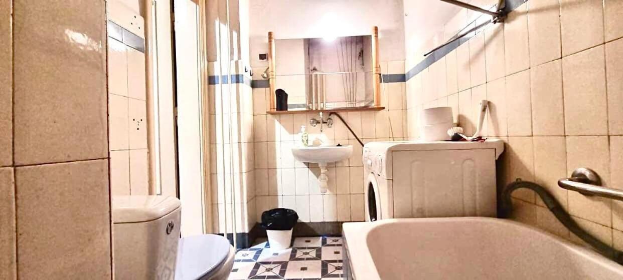 דירות Studio Retro Next To The Market Square In קרקוב מראה חיצוני תמונה